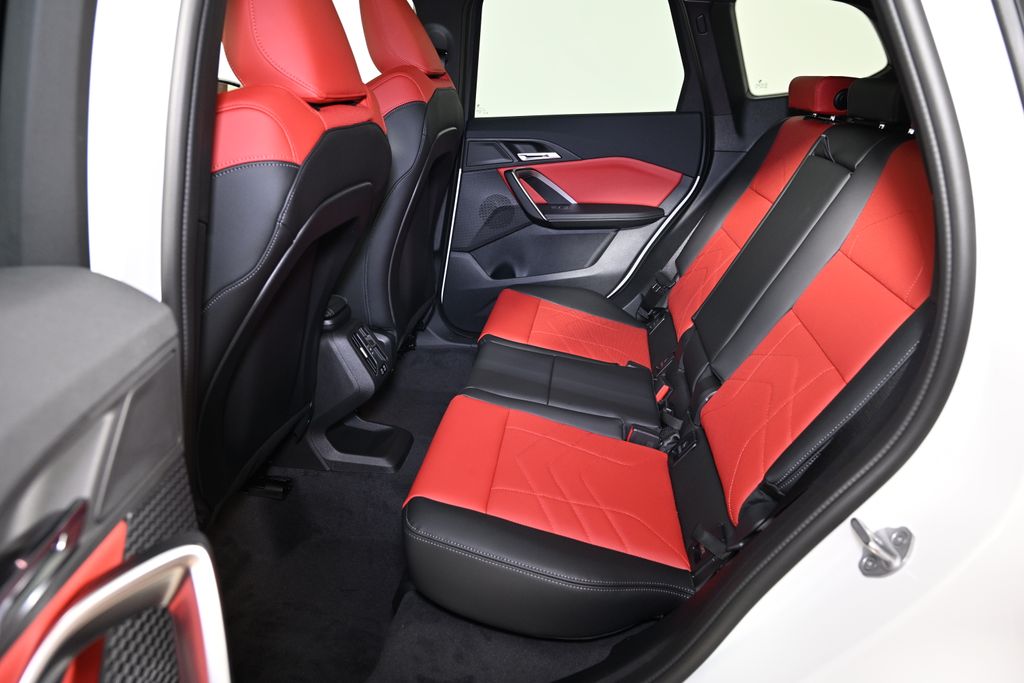 Thumbnail: 2025 BMW X1 - 24