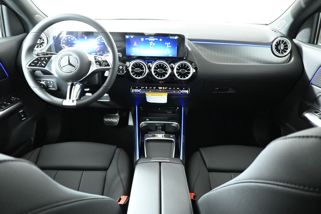 2025 Mercedes-Benz GLA 250 4MATIC 15