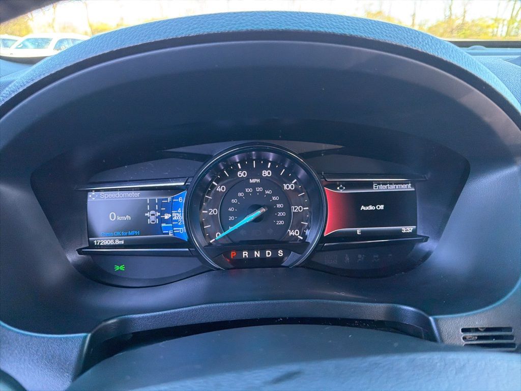 Thumbnail: 2016 Ford Explorer - 29