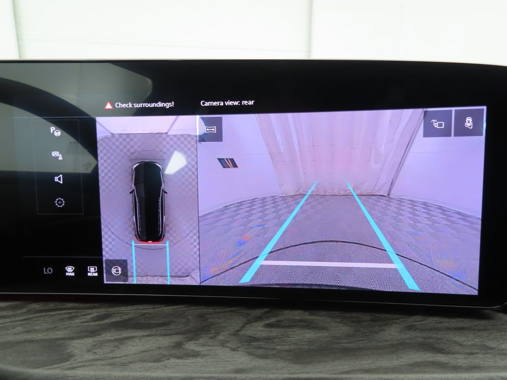 Thumbnail: 2025 Audi Q5 - 17