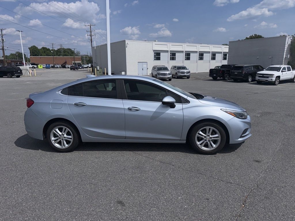Used 2018 Chevrolet Cruze LT with VIN 1G1BE5SM3J7234013 for sale in Kernersville, NC