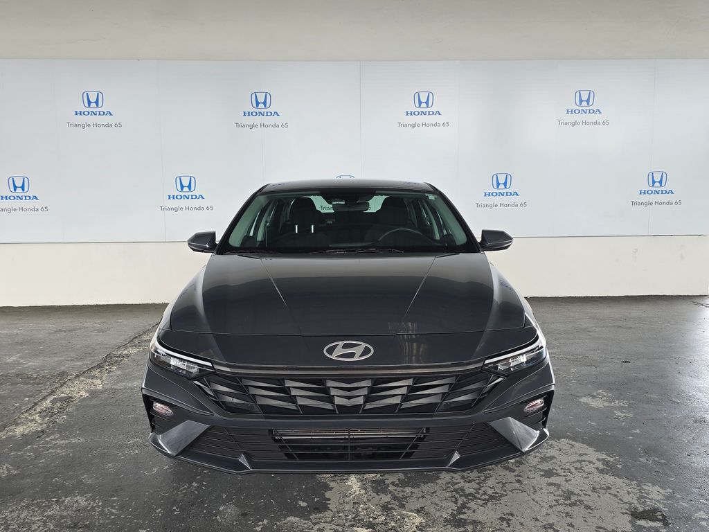 Thumbnail: 2025 Hyundai Elantra - 2