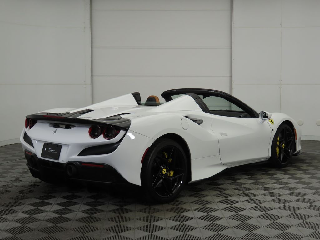 2022 Ferrari F8 Spider 13