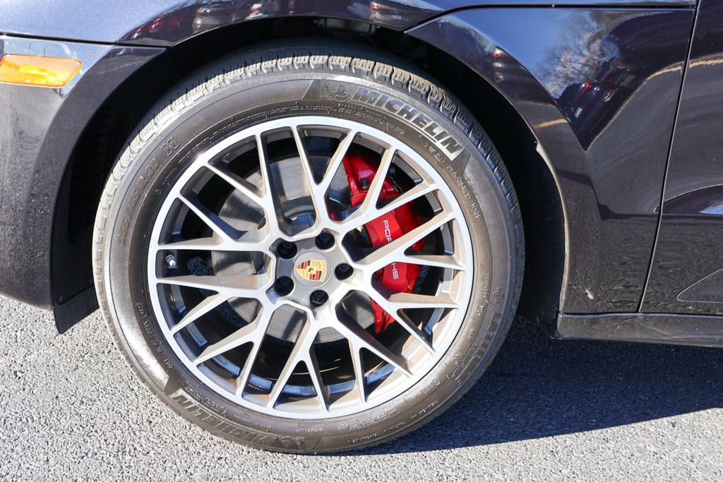 2018 Porsche Macan GTS 14