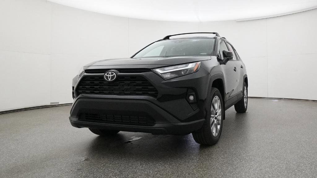 Thumbnail: 2025 Toyota RAV4 - 5