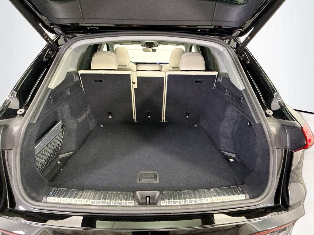 Thumbnail: 2025 Audi Q5 - 27