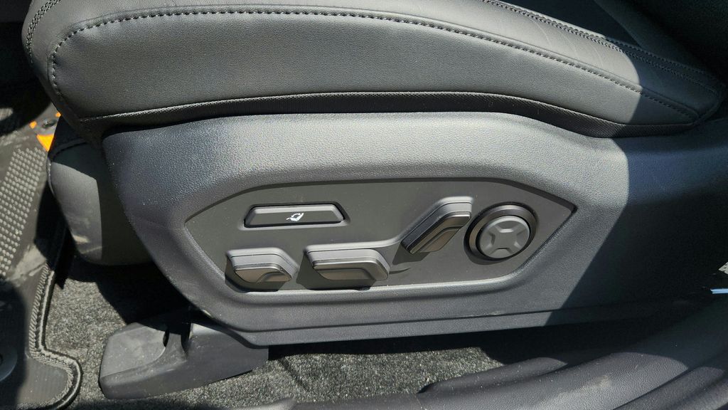 2025 Hyundai Santa Fe Hybrid