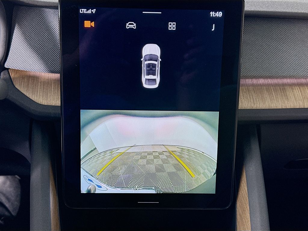 Thumbnail: 2022 Polestar 2 - 14