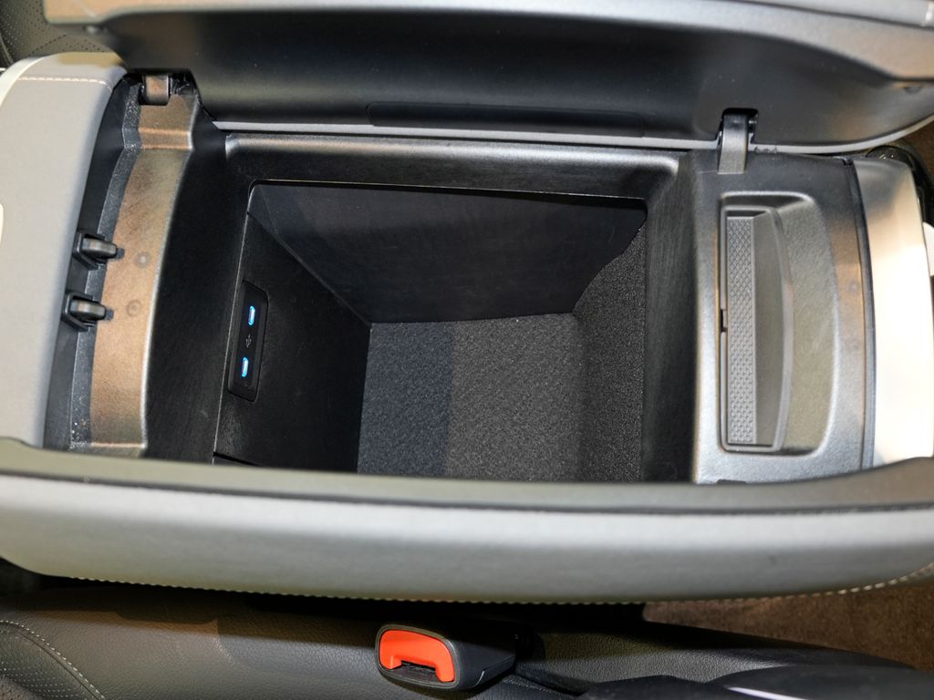 new 2023 Mercedes-Benz EQS car