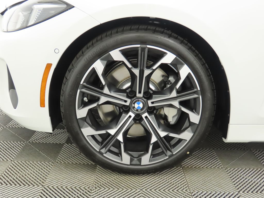 Thumbnail: 2026 BMW 4 Series - 29