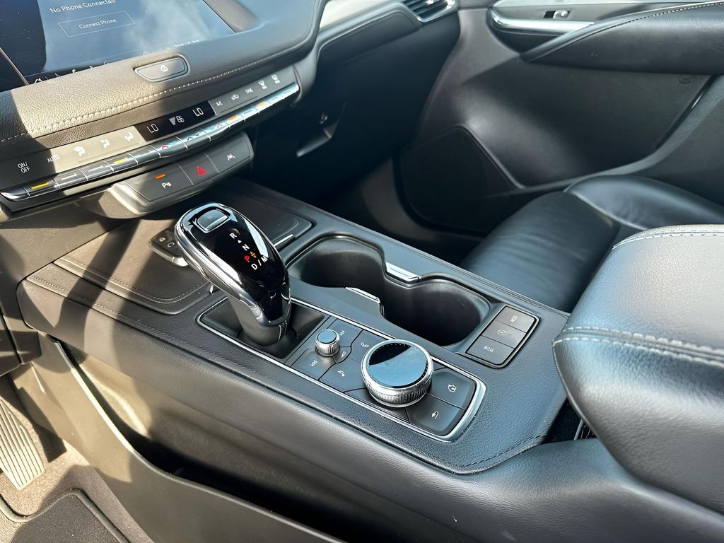 2023 Cadillac XT4 Premium Luxury - Photo 14