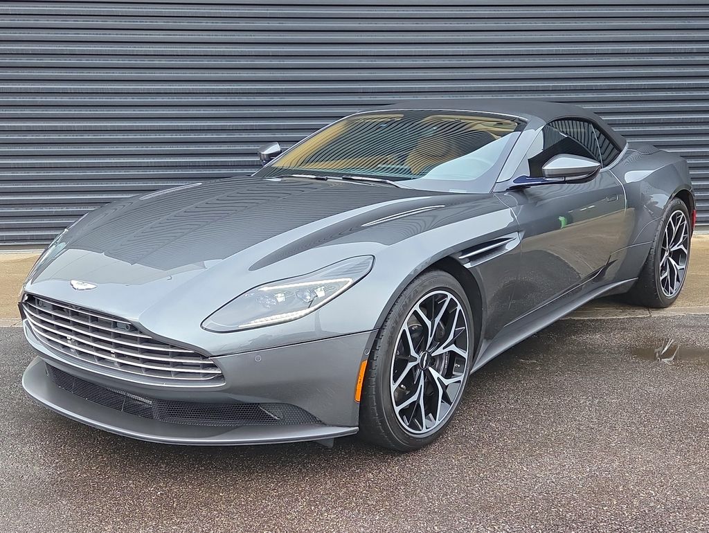 2019 Aston Martin DB11 V8 Volante Convertible RWD