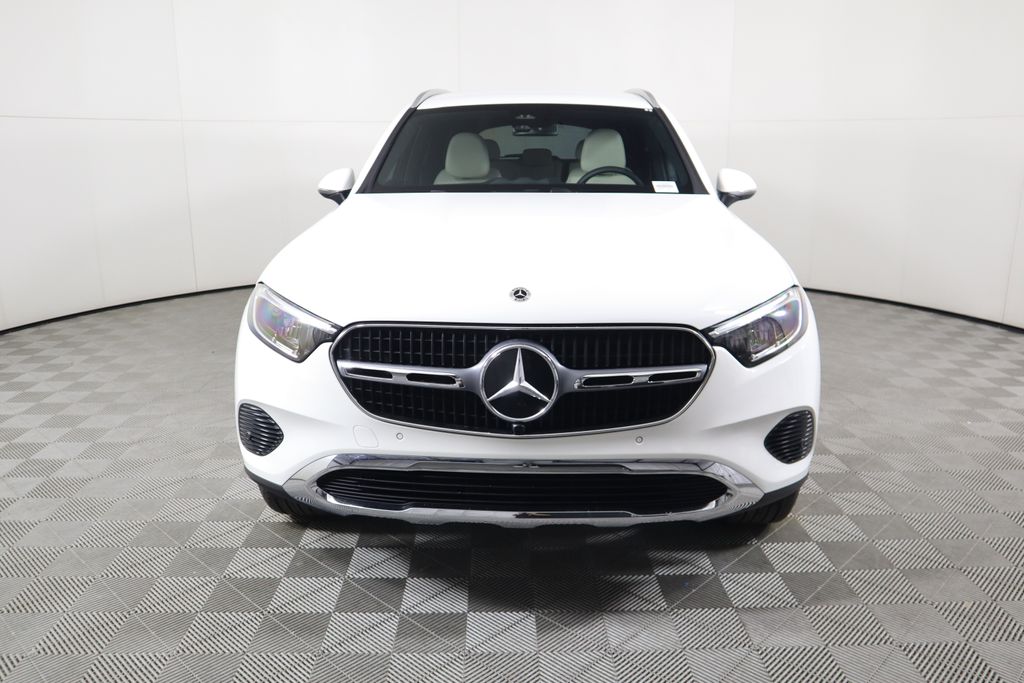 Thumbnail: 2025 Mercedes-Benz GLC - 2