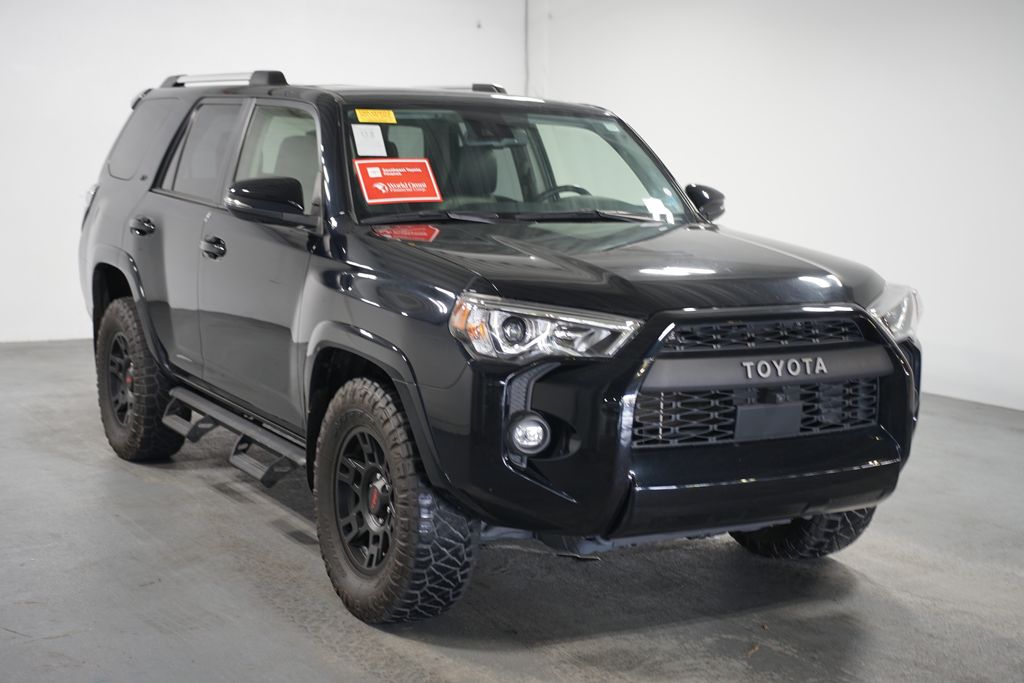 Thumbnail: 2022 Toyota 4Runner - 3