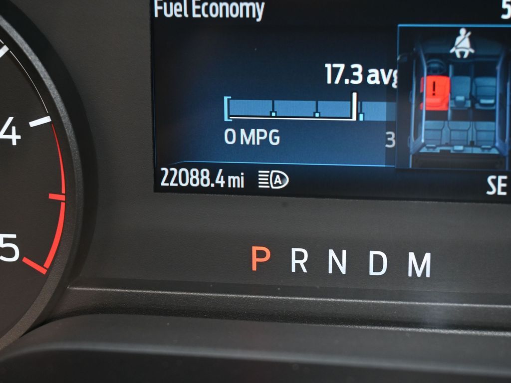 Used 2025 Oxford White Ford XLT image 28