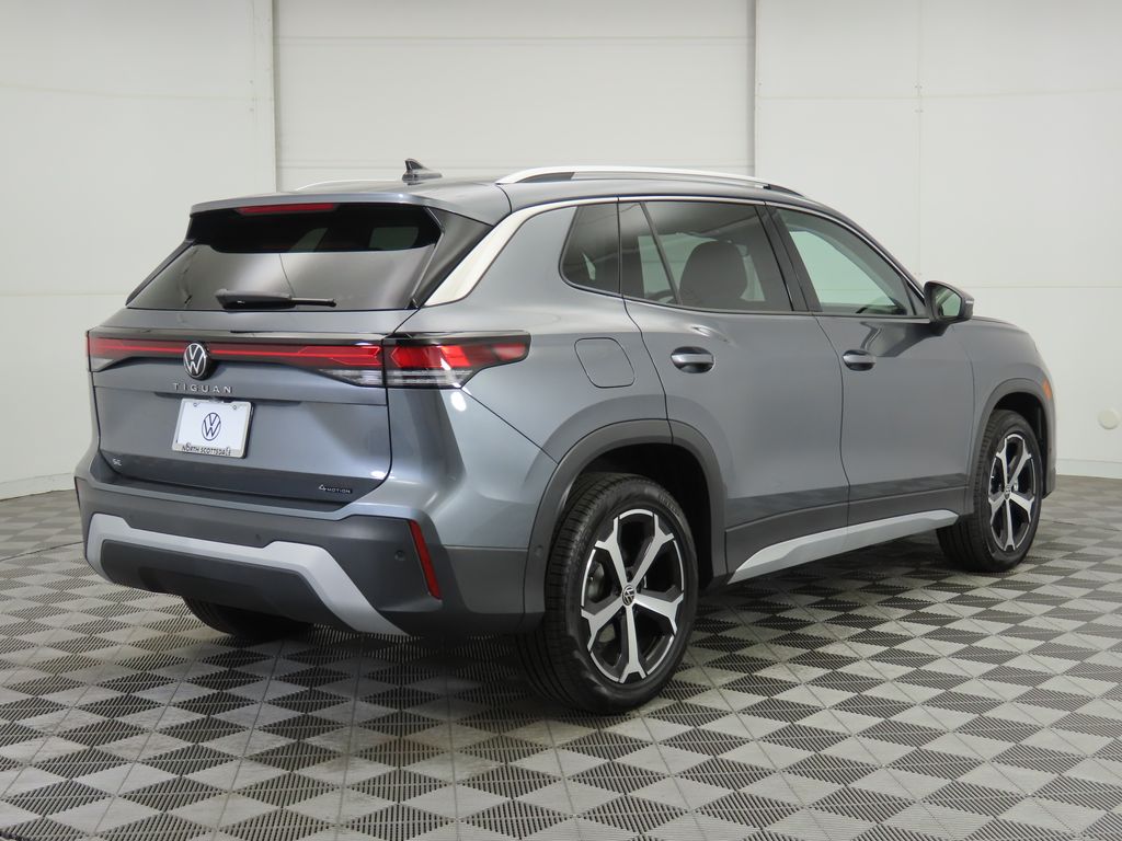 Thumbnail: 2025 Volkswagen Tiguan - 6