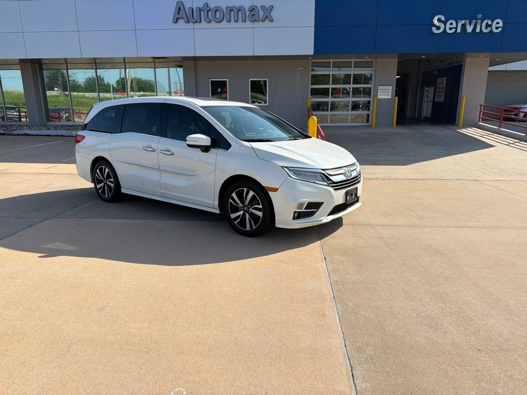 2018 Honda Odyssey Touring Elite FWD