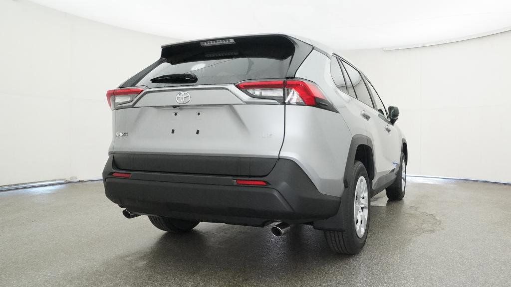 Thumbnail: 2025 Toyota RAV4 - 11