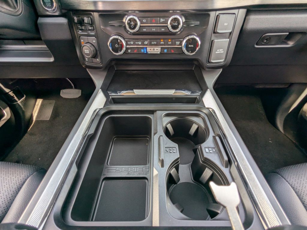 2025 Ford F-350 Super Duty Lariat