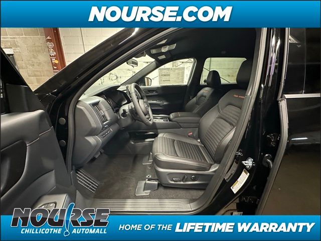 2025 Nissan Pathfinder Rock Creek photo