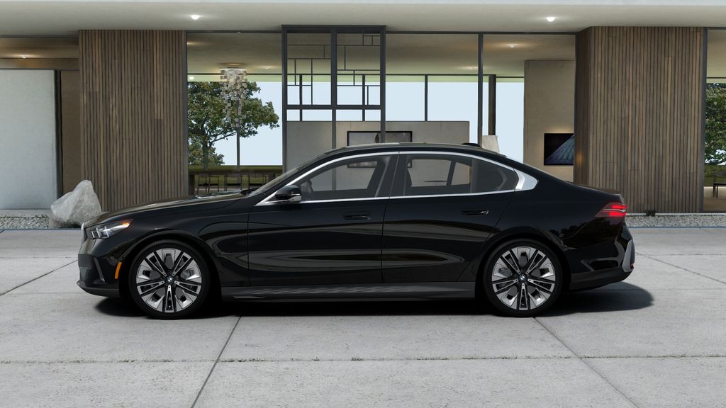 Thumbnail: 2026 BMW i5 - 28