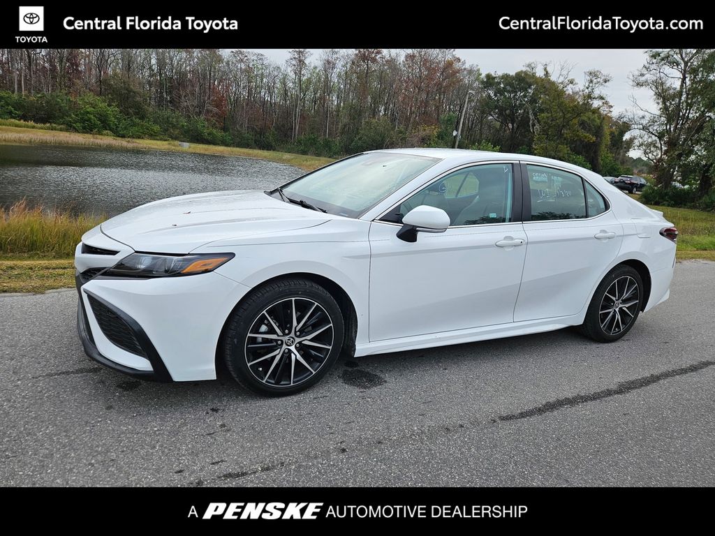 2023 Toyota Camry SE -
                Orlando, FL