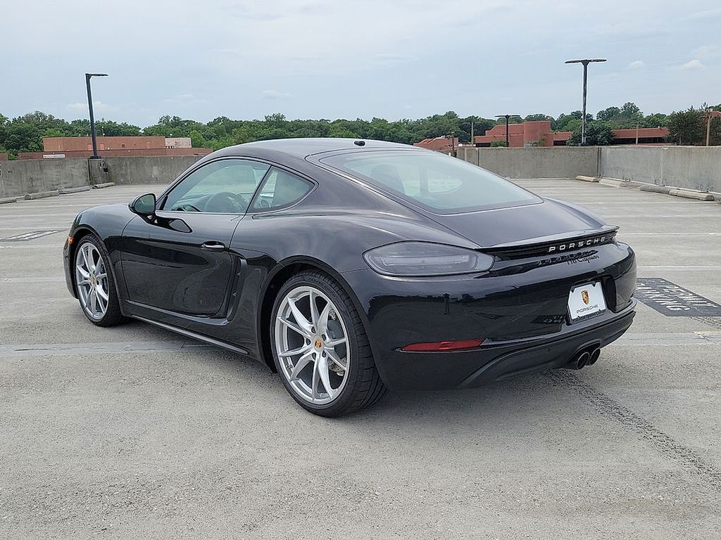 Thumbnail: 2024 Porsche 718 Cayman - 3