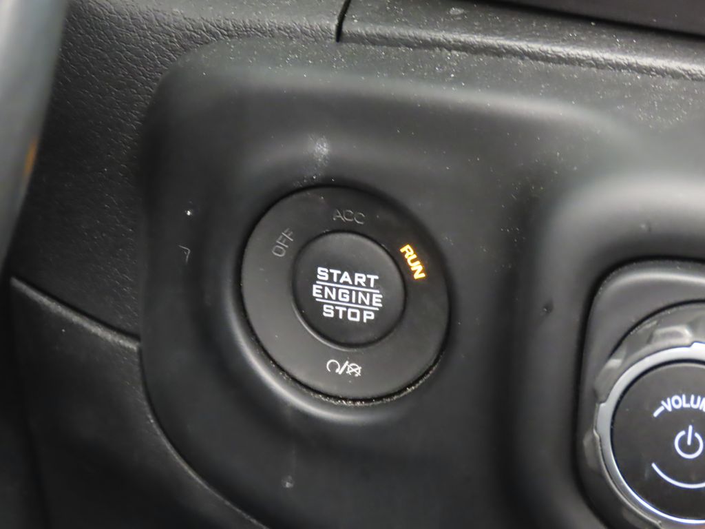 Thumbnail: 2021 Jeep Wrangler - 22