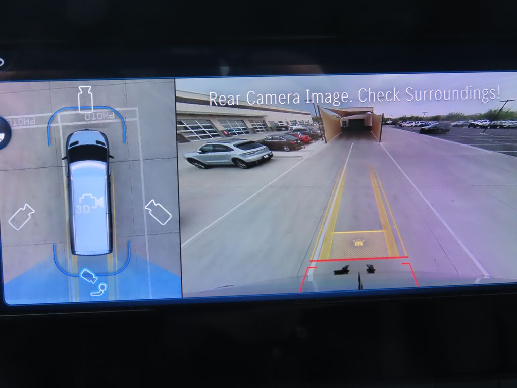 Thumbnail: 2025 Mercedes-Benz Sprinter - 16