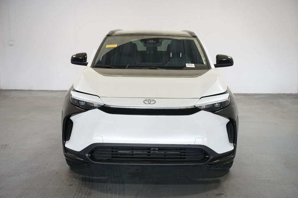 Thumbnail: 2024 Toyota bZ4X - 2
