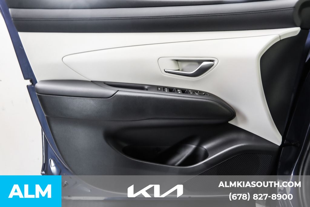 2025 Hyundai Tucson SE photo 40