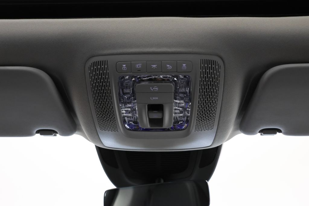 Thumbnail: 2026 Mercedes-Benz GLE - 16