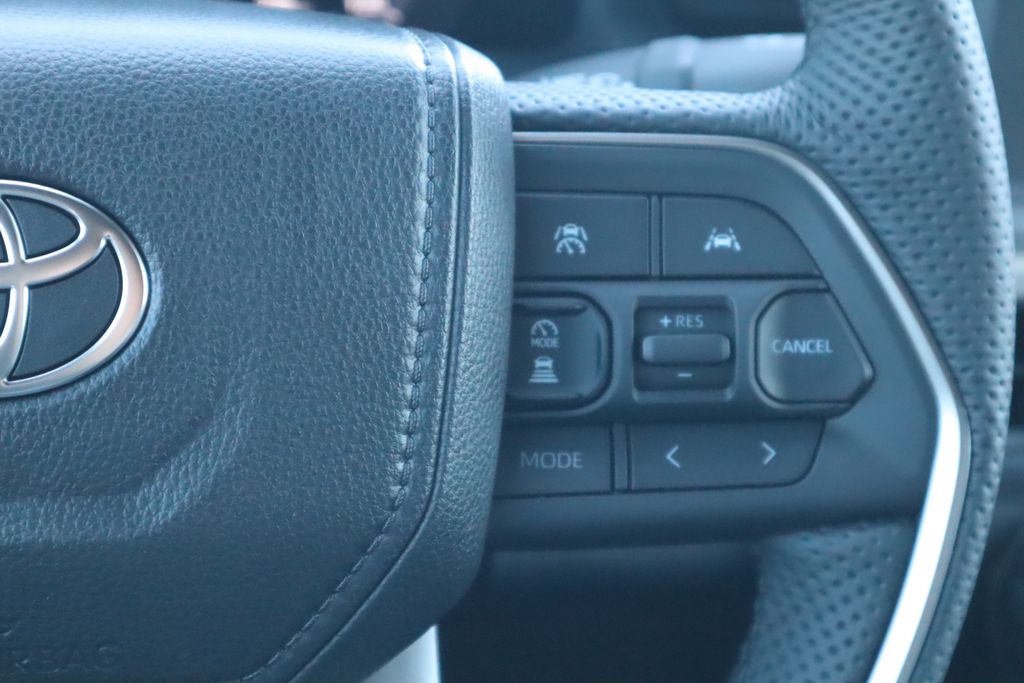 Thumbnail: 2025 Toyota Tacoma - 12