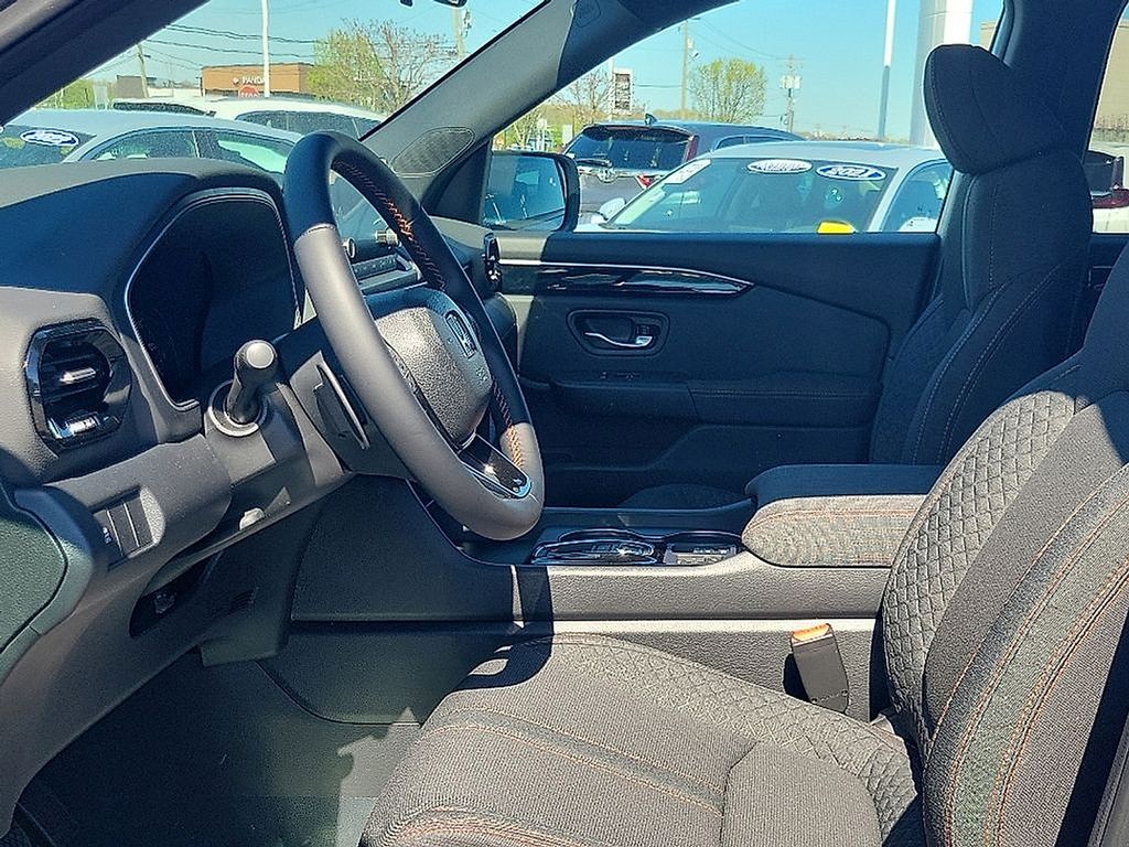 Thumbnail: 2025 Honda Pilot - 9