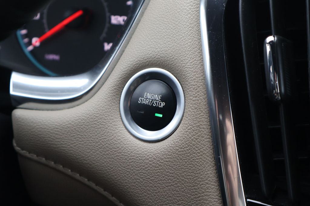 Thumbnail: 2023 Chevrolet Traverse - 27