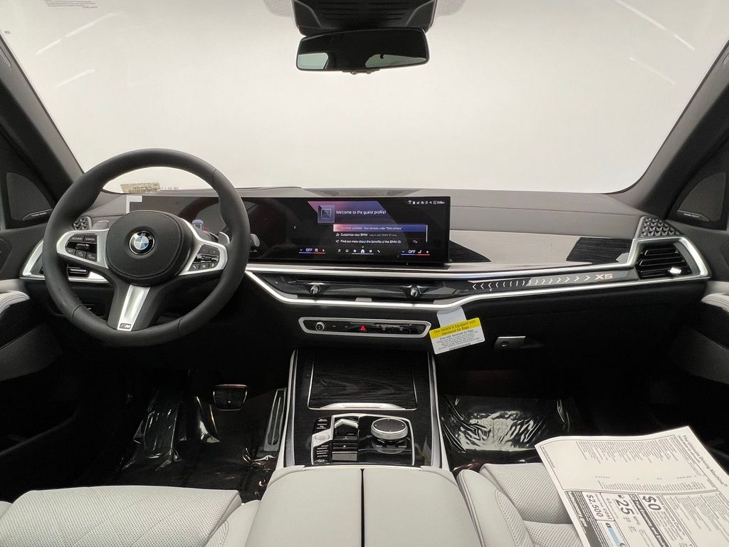 Thumbnail: 2026 BMW X5 - 10