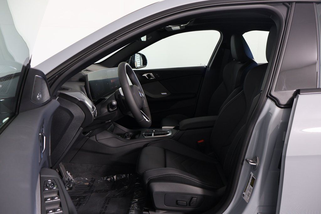 Thumbnail: 2026 BMW 2 Series - 5