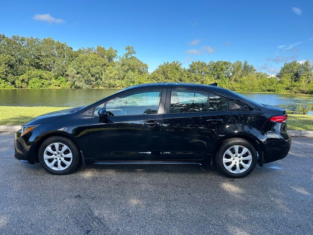 Thumbnail: 2024 Toyota Corolla - 2