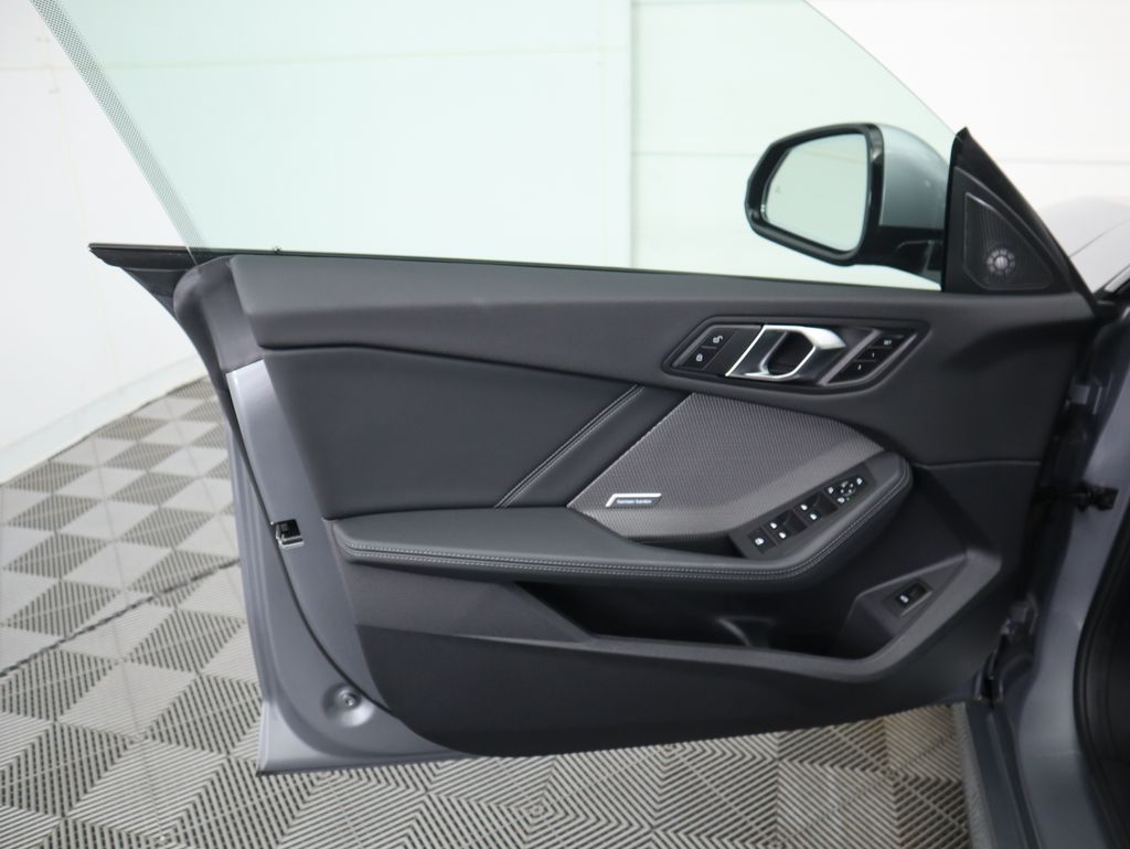 Thumbnail: 2026 BMW 2 Series - 25