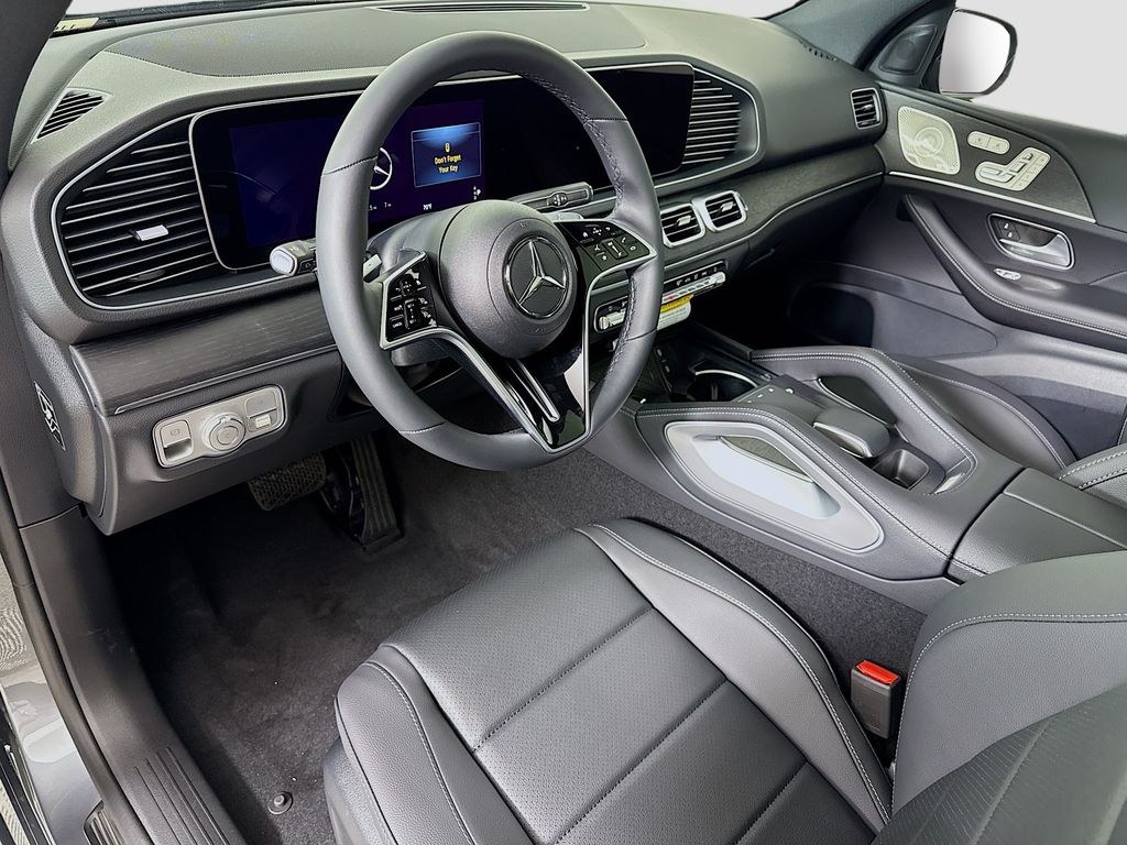 Thumbnail: 2026 Mercedes-Benz GLE - 9