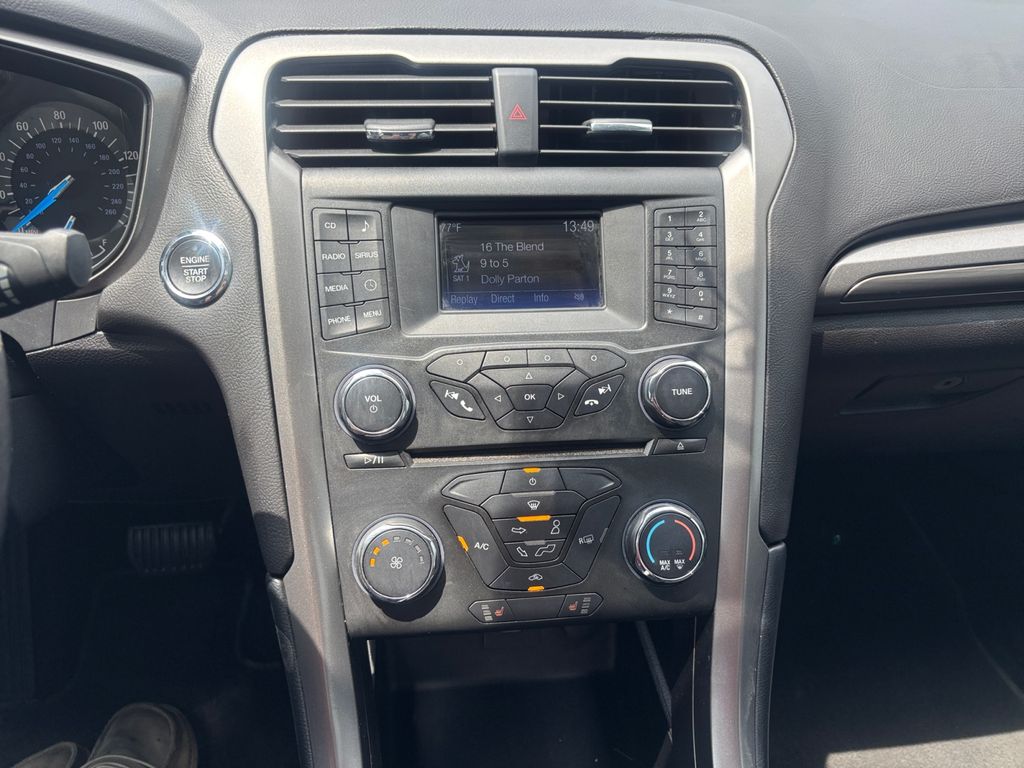 2017 Ford Fusion SE Silver at Phil Fitts Ford