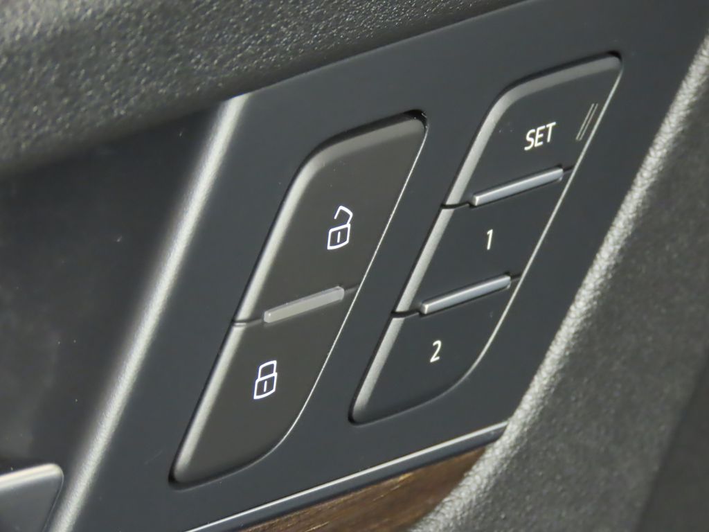 Thumbnail: 2023 Audi Q5 - 29