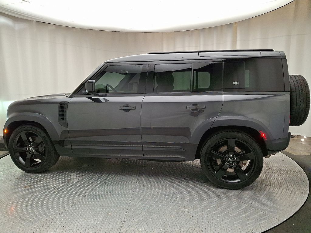 2023 Land Rover Defender 110 5