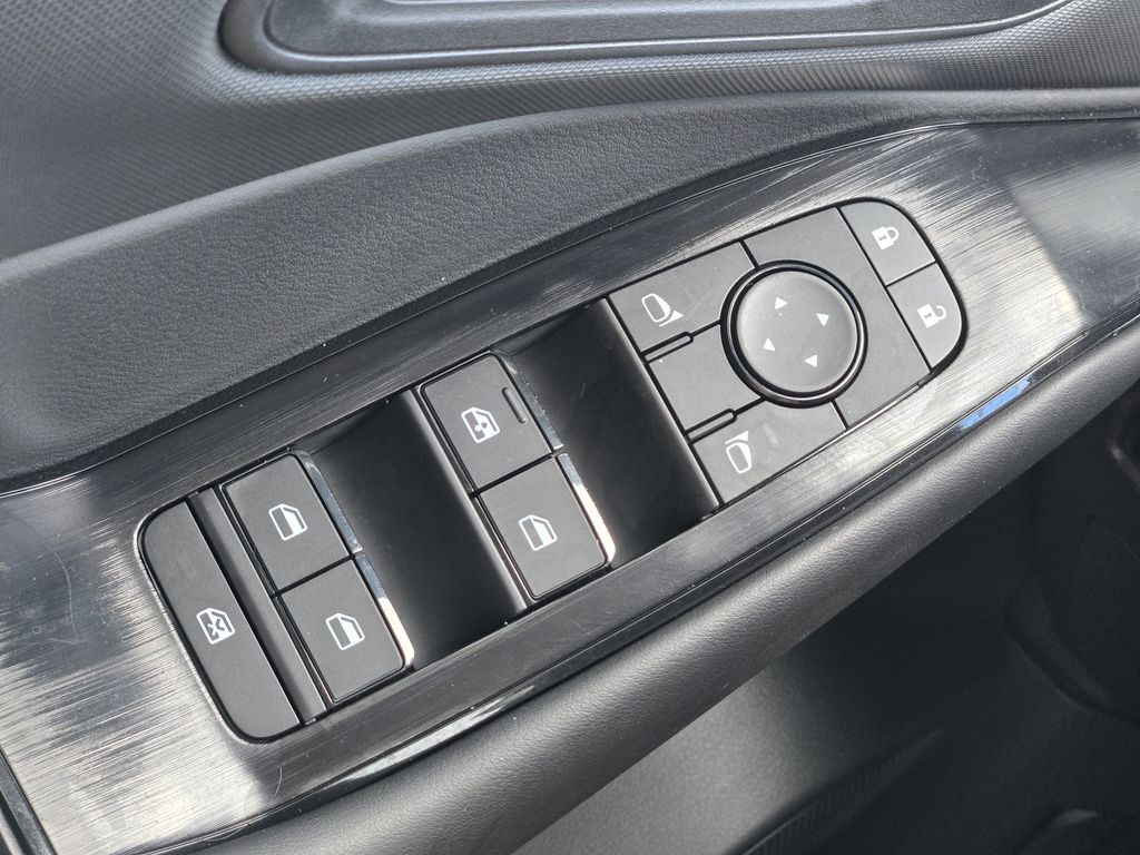 2026 Nissan Rogue S - Photo 14