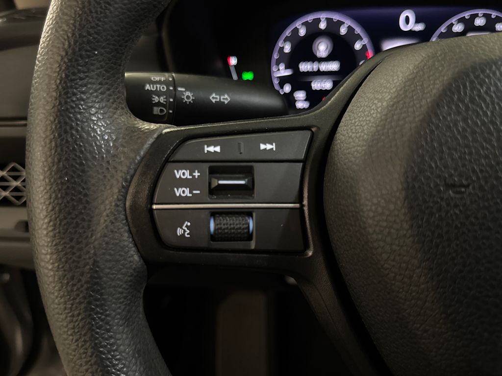 Certified Used 2023  Honda EX image 18