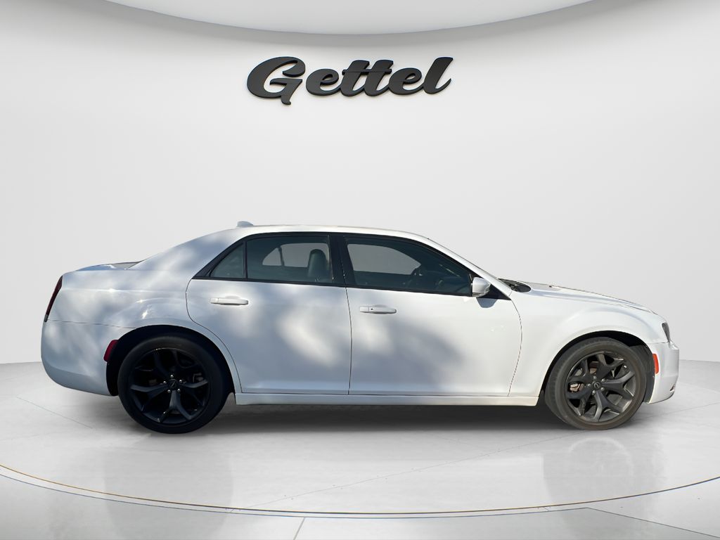 Used 2023 White Chrysler S image 6