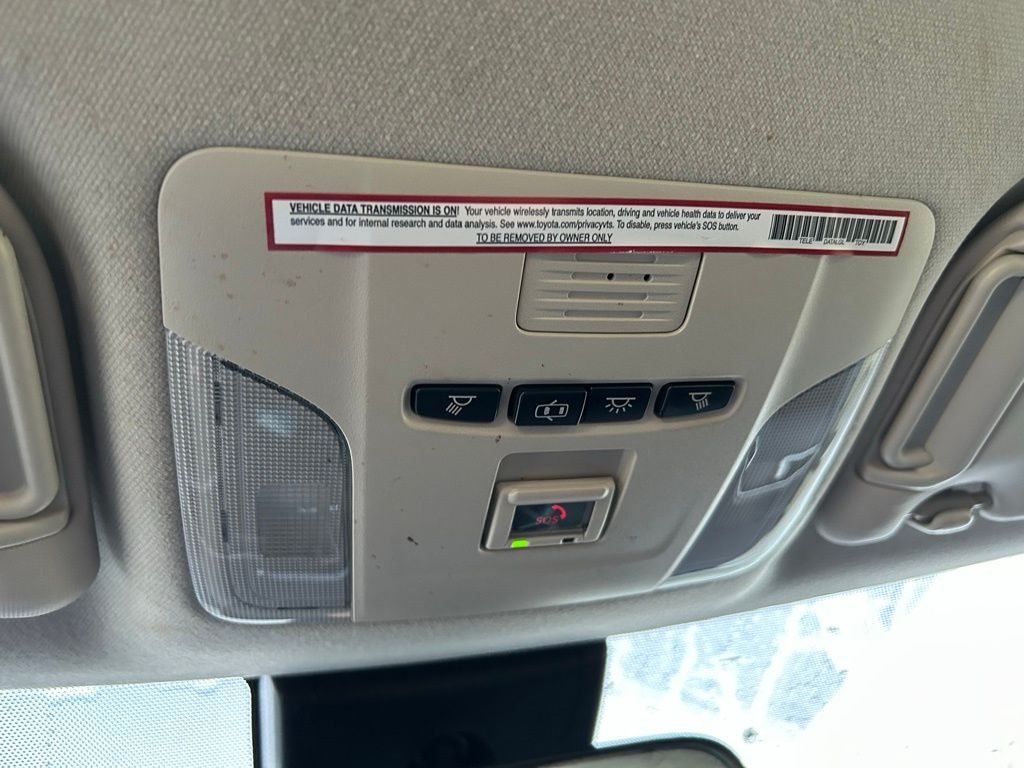 Thumbnail: 2021 Toyota Corolla - 27