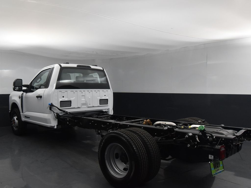 2024 Ford F-350 Super Duty XL