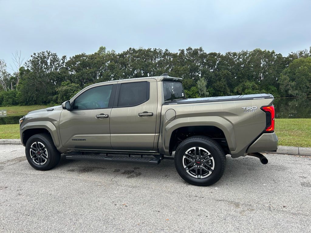 Thumbnail: 2025 Toyota Tacoma - 3