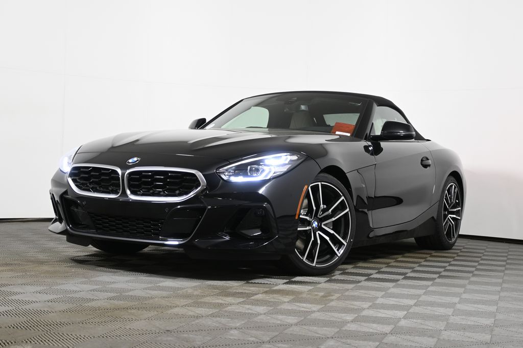 Thumbnail: 2026 BMW Z4 - 5